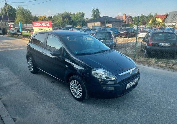 Fiat Punto Evo cena 19999 przebieg: 194000, rok produkcji 2010 z Nowe Miasto nad Pilicą małe 106